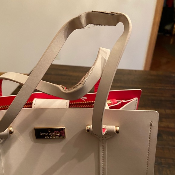 Authentic Kate Spade cream and coral handbag - Picture 8 of 9